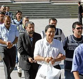 'Vatansever' Taner Ünal yakalandı
