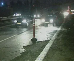 Yolun karşısına geçerken otomobil çarptı