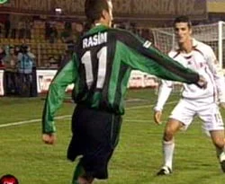 Yönetim 13 futbolcuyu kadro dışı bıraktı