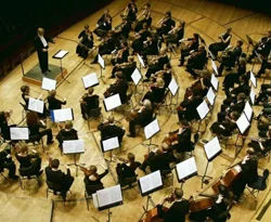 YouTube orkestra kuruyor