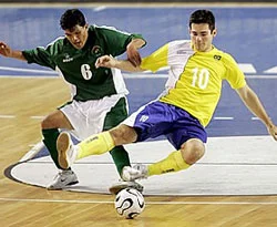 Zihinsel engelliler 'futsal'la tanışıyor