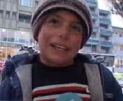 2009'dan sadece 'kazak' istedi!/VİDEO