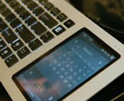 Asus klavyeye bilgisayar sığdırdı