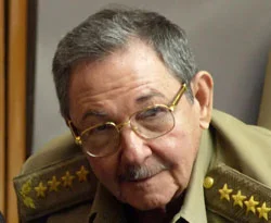 Castro Obama ile diyaloğa açık