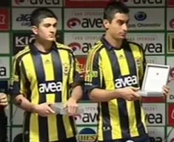 Fenerbahçe'de ilk imzalar atıldı