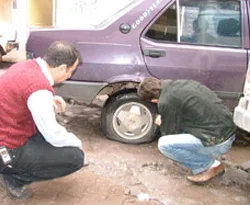 Gaziantep'de 25 aracın lastiği kesildi