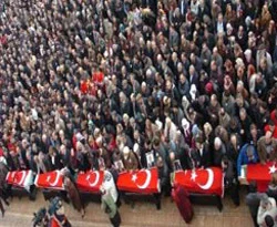 Gözyaşları sel oldu