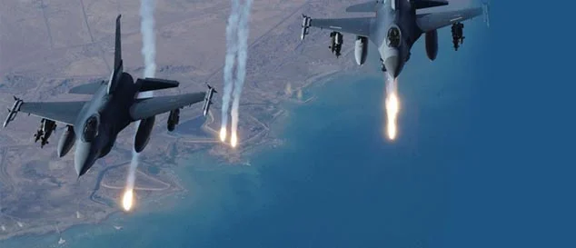 İsrail, Mısır sınırındaki tünelleri bombaladı