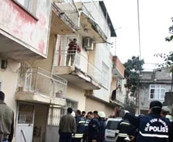 İzmarit sigara ve tiryakiyi kül etti