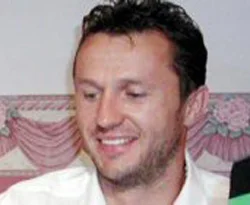 Kaan Dobra istifa etti