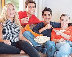 Liselilerin en büyük bağımlılığı