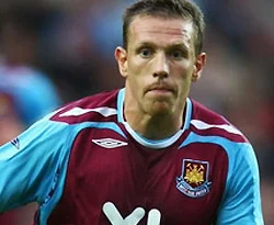 Manchester City Bellamy'yi bitirdi