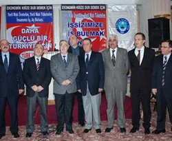 Memurlar kriz iyileştirmesi istiyor