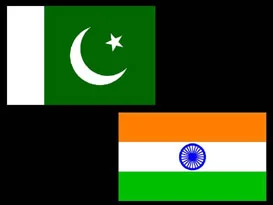 Pakistan Hindistan sınırına asker yığdı