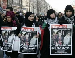 Paris'te 100 binler 'Hepimiz Filistinliyiz' dedi