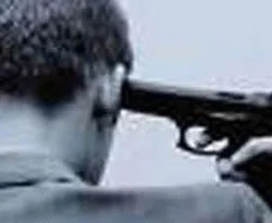 Polise yakalanınca kafasına sıktı!