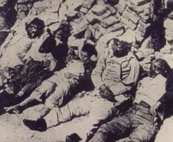 Rumlar'ın yaptığı katliamı anlattı