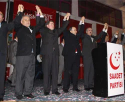 Saadet Partisi adaylarını tanıttı