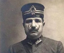 Türk askerine bıyık bırakmak neden yasak?