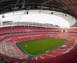 Wembley rekor için bekliyor