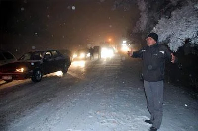 45 yolcu donma tehlikesi geçirdi