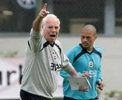 Aragones Alex'e neler söyledi?