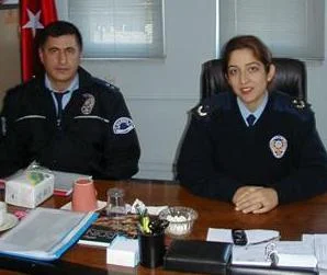 Bayan Emniyet amirinden büyük başarı