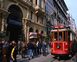 Beyoğlu'nda 'Söylem ve Hakikat' konuşulacak