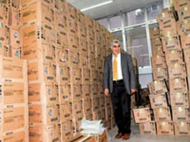Bir asır yetecek ilaç dağıtılarak eritilecek