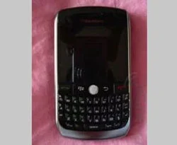 BlackBerry 9300 ufukta göründü