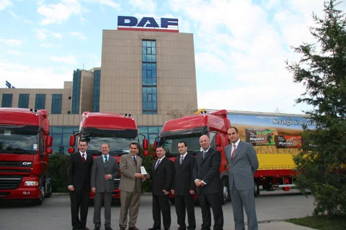 DAF kamyon fabrikası işçi çıkarıyor