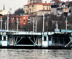Eski Galata yayalar için hazırlanıyor