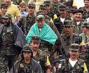 FARC militanları 8 kişiyi öldürdü