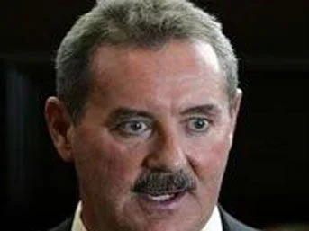 Hortumcu milyarderin şirketlerine el kondu