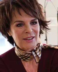 Hülya Koçyiğit'in mutlu günü...