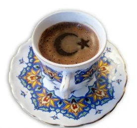 Kahveyi yemekten önce için
