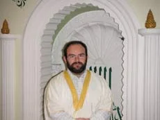 Kilise cemaatinden cami imamlığına?