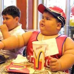 Mc Donald's'ta kansorejen madde skandalı