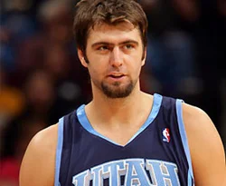 Mehmet Okur attı, Jazz kazandı
