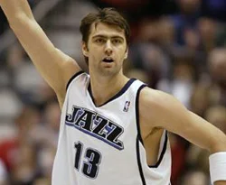 Memo'lu Utah, Zaza'lı Atlanta'yı devirdi