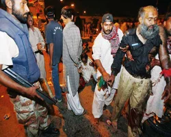 Pakistan'da Silahlı Saldırı: 2 Ölü