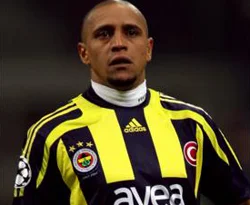 Roberto Carlos Aragones'i savundu