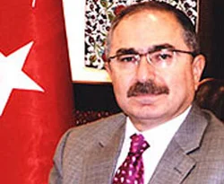 Tunceli Valisi'nden hodri meydan