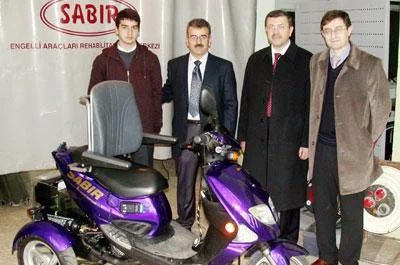 Türkiye'nin ilk hibrit aracı üretildi