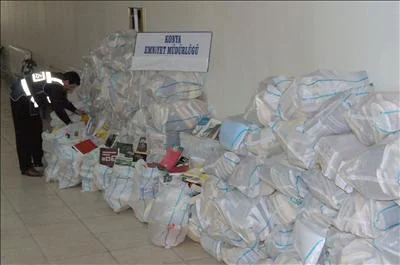 8 bin korsan kitap ele geçti