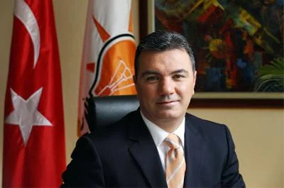 AK Parti'den Eyüp'e ödüllü aday