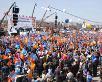 AK Partililer Kazlıçeşme'ye akın etti