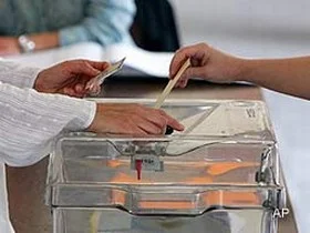 Aranan 590 kişi oy vermeye gidince yakalandı