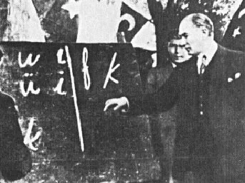 Atatürk'e göre Türkler'in kökeni...