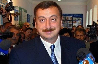 Azerbaycan sandık başında
